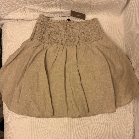 J. Crew Dresses & Skirts - NWT J. Crew Smocked-waist linen mini skirt XS